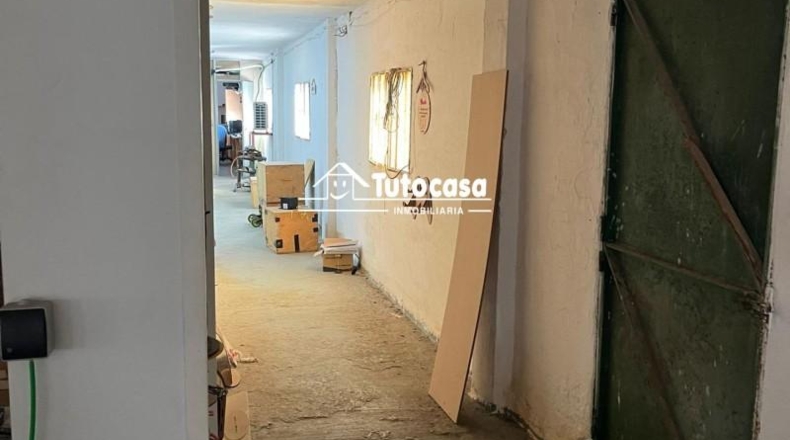 Sevilla - Alcalá de Guadaíra - 6500m2