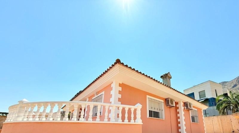Alicante - Oriola - 824m2