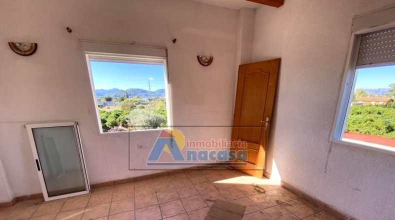 Jaén - Fuensanta de Martos - 945m2