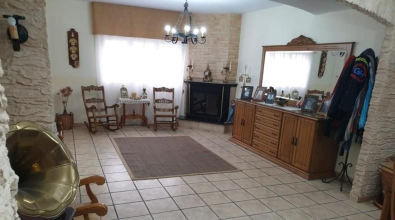 Caceres - Madrigalejo - 583m2