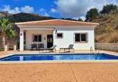 Casa de camp amb terreny en venda a la España, Arenas, ref.: TR398093 foto