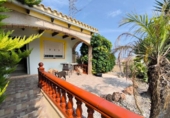 Chalet independiente con terreno en venta en la España, Polop, ref: TR398264 foto