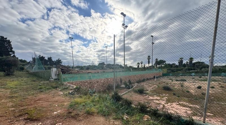 Balearic Islands - Platja de Binisafúller - 46103m2