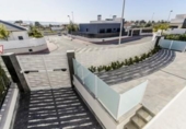 Отдельно стоящий дом с участком на продажу в городе Lorca Фото