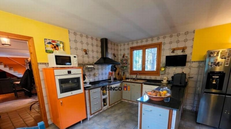 Valencia - Játiva - 2900m2