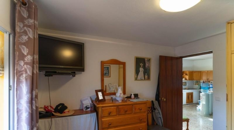 Сарагоса - La Almolda - 2500m2