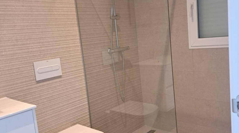 La Coruna - Santiago de Compostela - 500m2