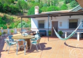 Casa de camp amb terreny en venda a la España, Sayalonga, ref.: TR385274 foto