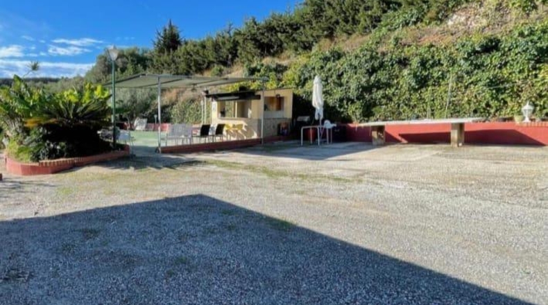 Málaga - Estepona - 4200m2