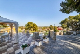 Valencia de Don Juan 1595&nbsp;m²