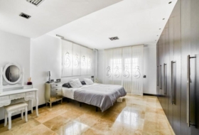 Valencia de Don Juan 1595&nbsp;m²