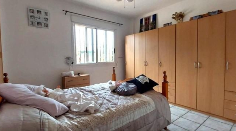 Valencia - Alcira - 1048m2
