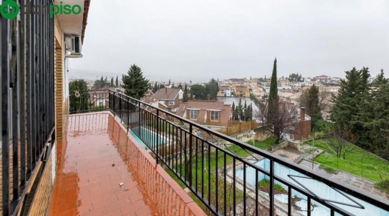 Granada - Huétor Vega - 661m2