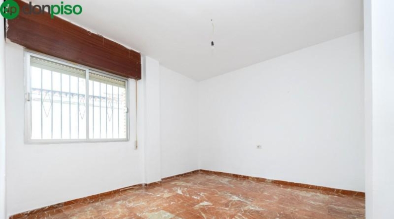 Granada - Huétor Vega - 661m2