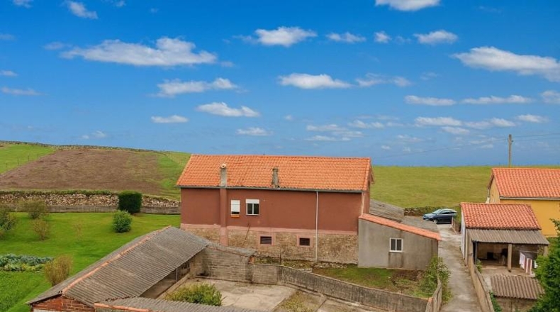 Cantàbria - Santillana del Mar - 7180m2
