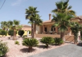 Xalet independent amb terreny en venda a la España, Catral, ref.: TR399346 foto