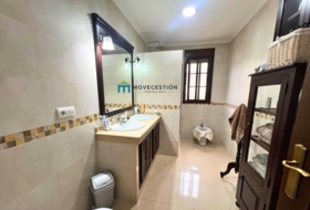 Ubrique 569&nbsp;m² 