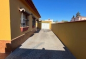 Xalet independent amb terreny en venda a la España, Chiclana de la Frontera, ref.: TR398381 foto