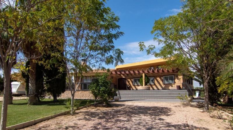 Córdoba - Añora - 543m2