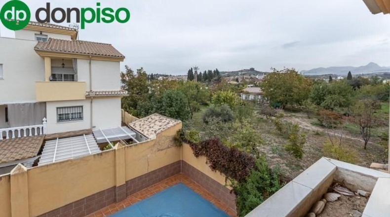 Granada - Peligros - 461m2