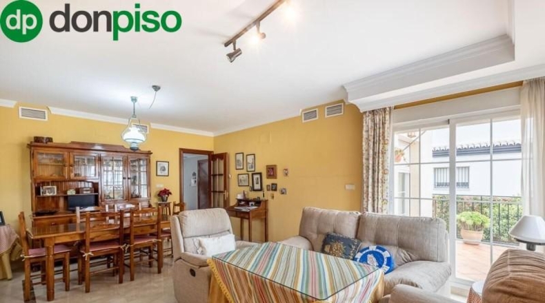 Granada - Peligros - 461m2