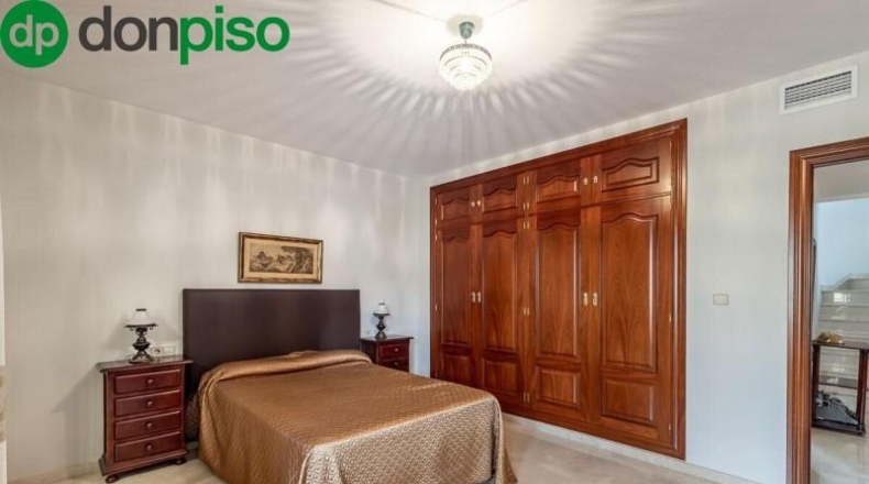 Granada - Peligros - 461m2