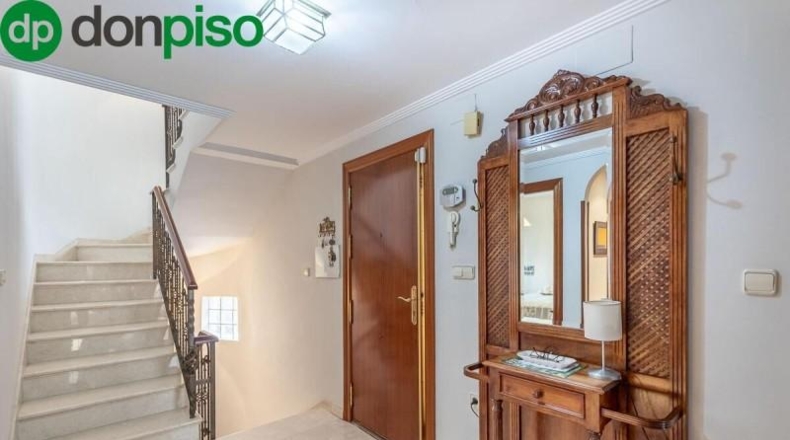 Granada - Peligros - 461m2