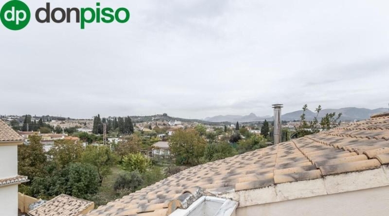 Granada - Peligros - 461m2