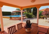 Chalet independiente con terreno en venta en la España, Alicante, ref: TR398740 foto