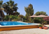 Chalet independiente con terreno en venta en la España, Alicante, ref: TR398740 foto