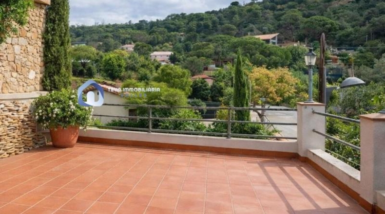 Barcelona - Sant Fost de Campsentelles - 890m2
