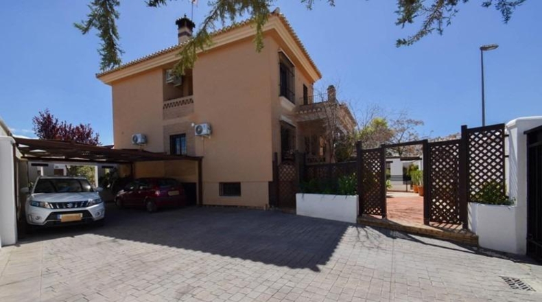 Granada - Los Llanos - 799m2