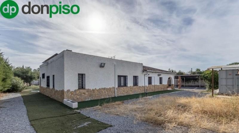 Granada - Atarfe - 2558m2