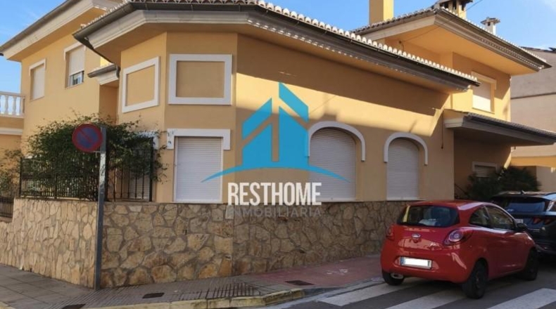 Valencia - Simat de la Valldigna - 790m2