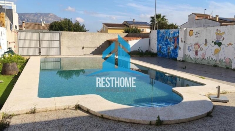 Valencia - Simat de la Valldigna - 790m2