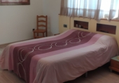 Chalet independiente con terreno en venta en la España, Torre del Mar, ref: TR398053 foto