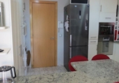 Отдельно стоящий дом с участком на продажу в городе Castellví de Rosanes Фото