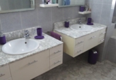 Отдельно стоящий дом с участком на продажу в городе Castellví de Rosanes Фото