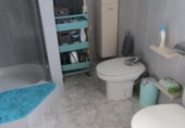 Отдельно стоящий дом с участком на продажу в городе Castellví de Rosanes Фото