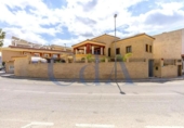 Chalet independiente con terreno en venta en la España, Orihuela, ref: TR399155 foto