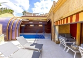Chalet independiente con terreno en venta en la España, Orihuela, ref: TR399155 foto