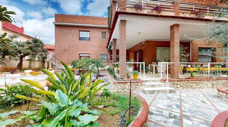Girona - Torrent - 538m2