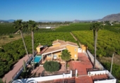 Chalet independiente con terreno en venta en la España, Orihuela, ref: TR399347 foto