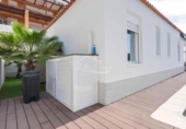 Chalet independiente con terreno en venta en la España, Arona, ref: TR398717 foto