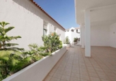 Chalet independiente con terreno en venta en la España, Arona, ref: TR398717 foto