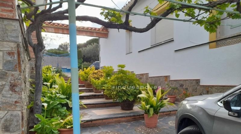 Girona - Roses - 11166m2