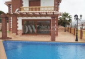 Xalet independent amb terreny en venda a la España, Torre del Mar, ref.: TR397970 foto