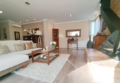 Chalet independiente con terreno en venta en la España, Viladecavalls, ref: TR399011 foto
