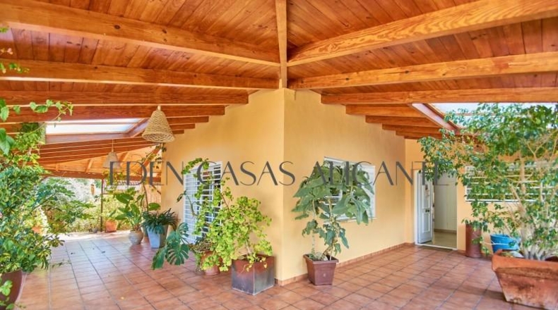 Barcelona - Sant Joan Despí - 1020m2