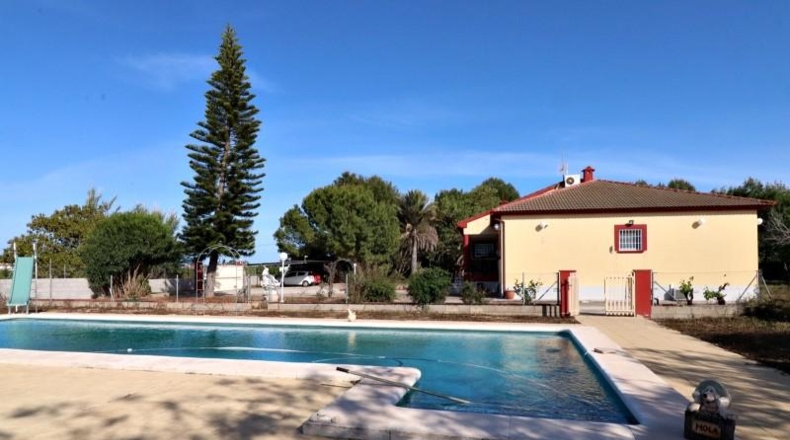Valencia - Fuente la Higuera - 11300m2
